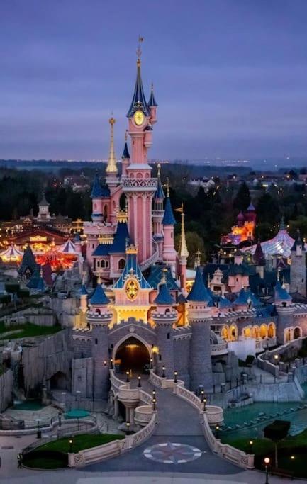 Appartement Familial 8 Personnes Proche De Disney Et Paris Chessy  Eksteriør billede