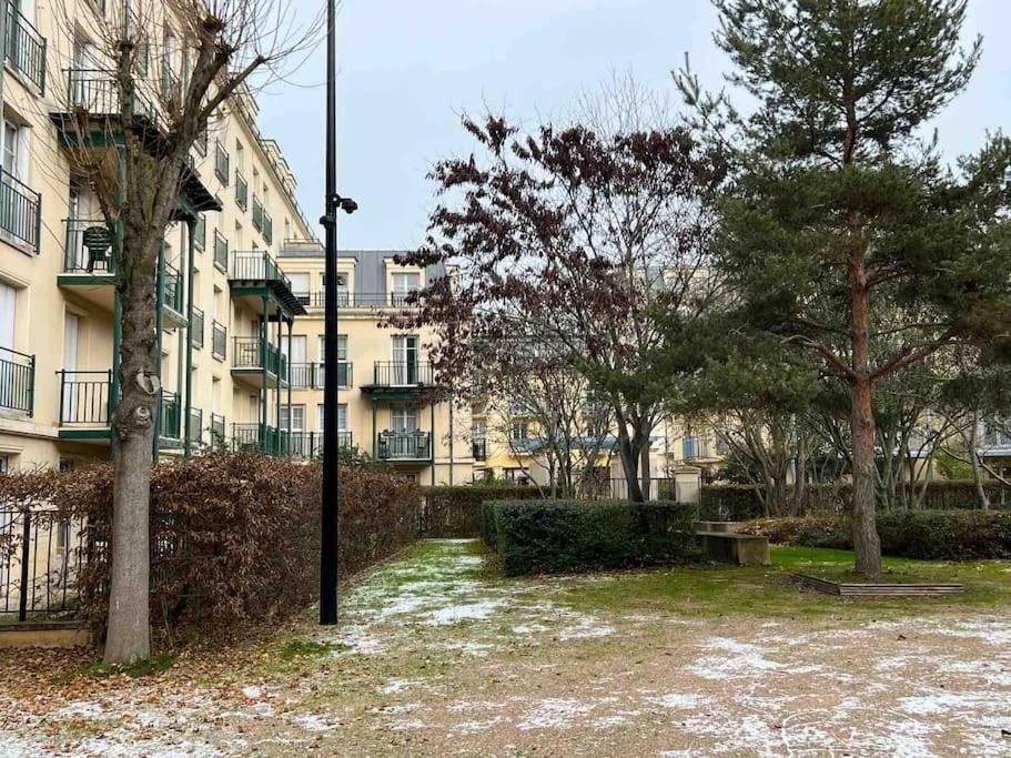 Appartement Familial 8 Personnes Proche De Disney Et Paris Chessy  Eksteriør billede